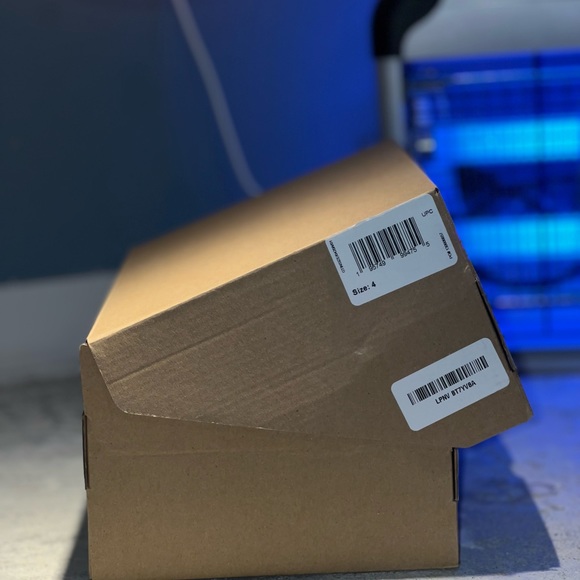 NWT ADIDAS YEEZY FOAM RUNNERS MX Cinder - Picture 8 of 8